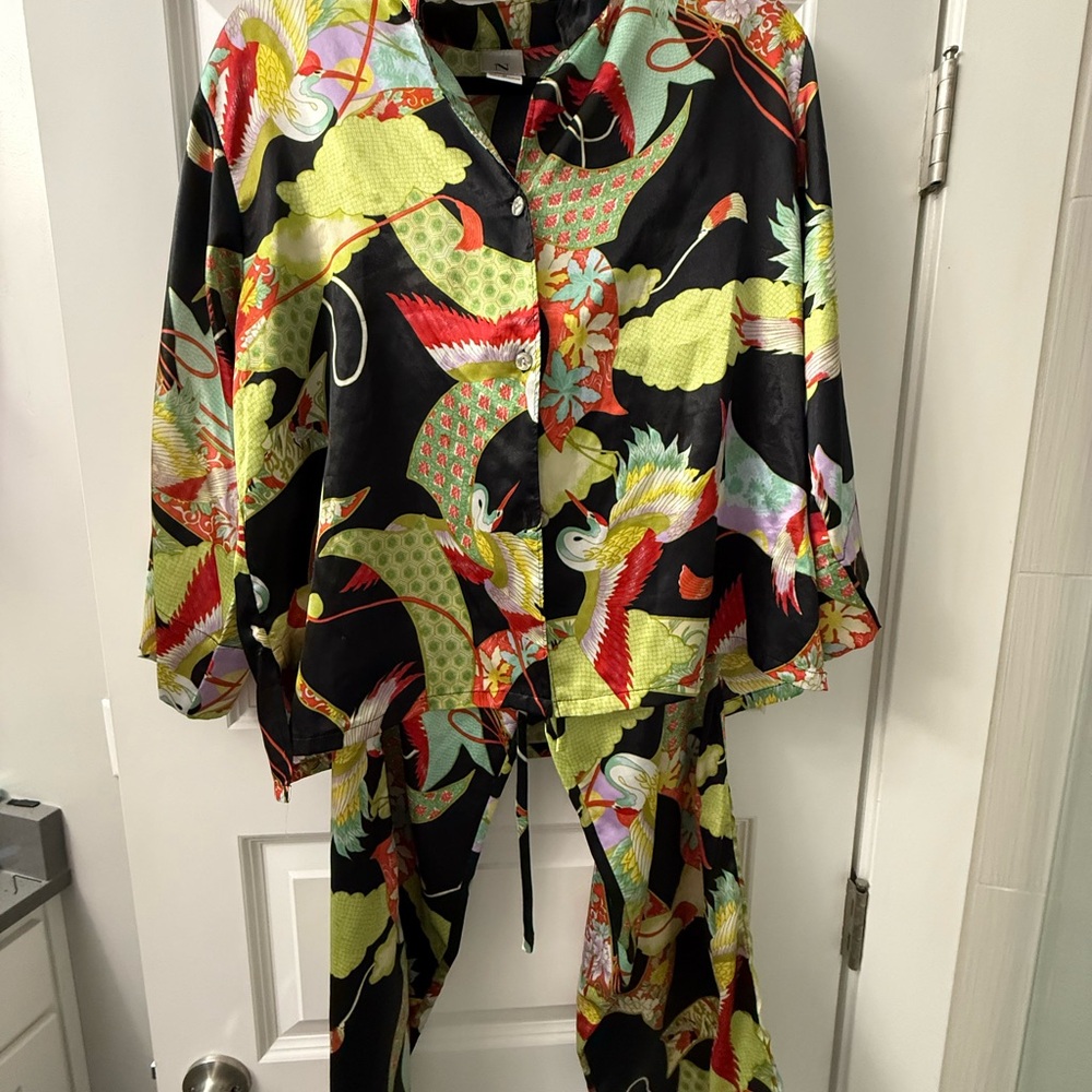 Natori Black and Red Floral Pajama Set Size Medium